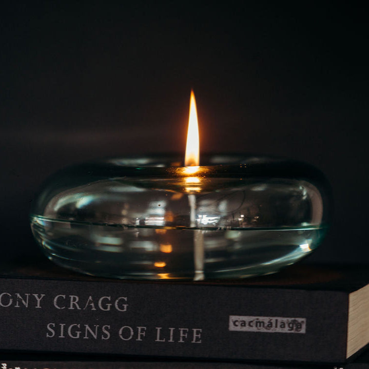 Vast aqua candle